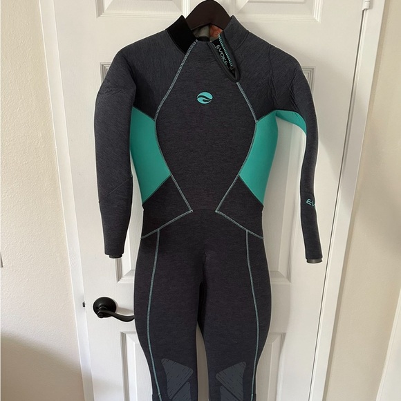 Bare Evoke 7mm Women’s Wetsuit 6 - Picture 1 of 4